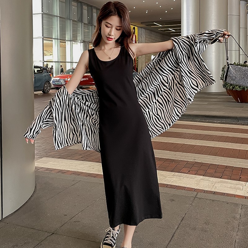 黑色吊带连衣裙女春夏2024新款长裙修身显瘦背心裙内搭打底裙长款