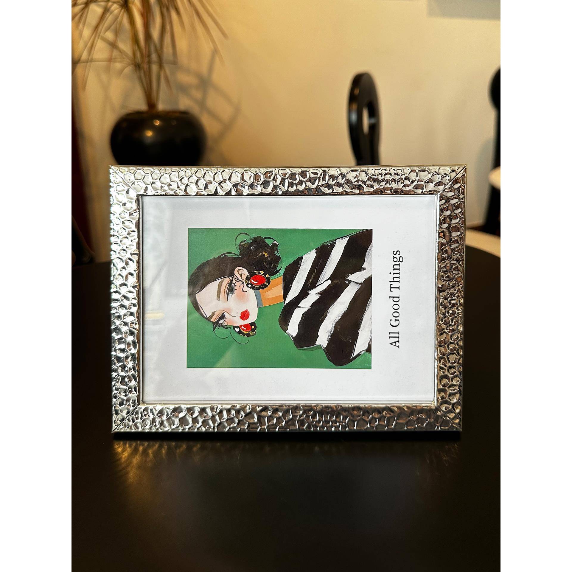 简约轻奢相6/7框/8/10寸墙金属照洗照片摆台A4情侣婚纱挂高级ODJ