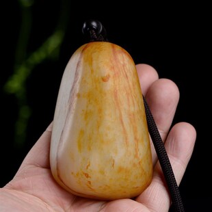 新疆和田玉籽料手把件原皮独籽把玩天然玉石羊脂玉白玉把件