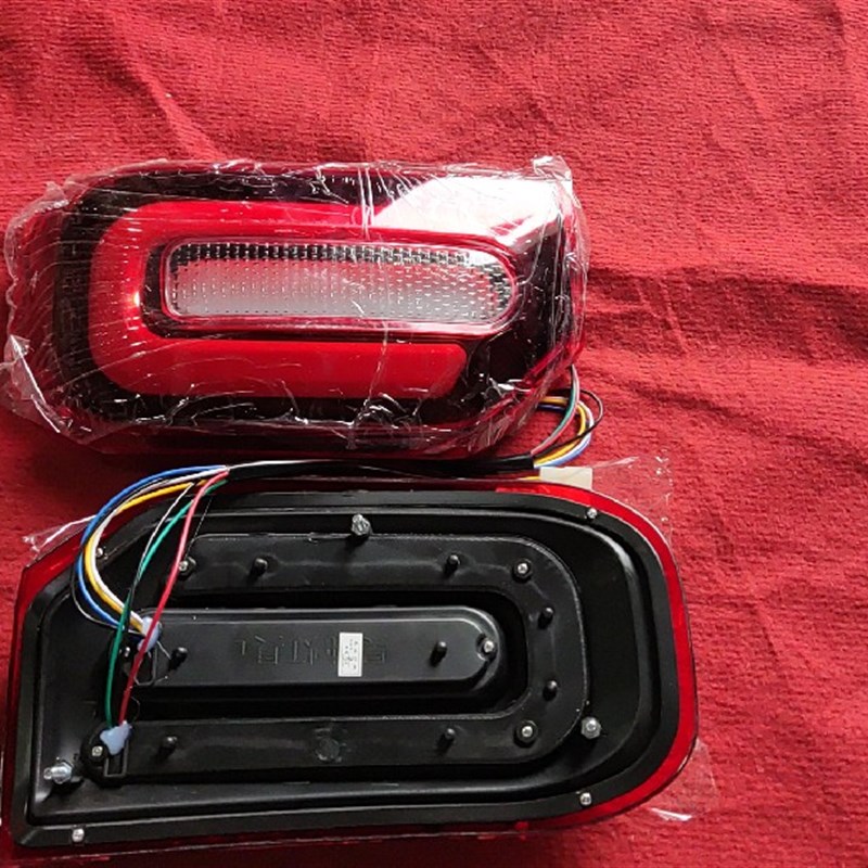 卡酷全车配件电动车大灯尾灯刹车灯卡酷电动四轮车后尾灯刹车灯