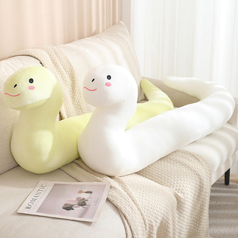 蛇年吉祥物抱枕女生睡觉专用靠枕长条客厅靠垫夹腿男生款小蛇懒人