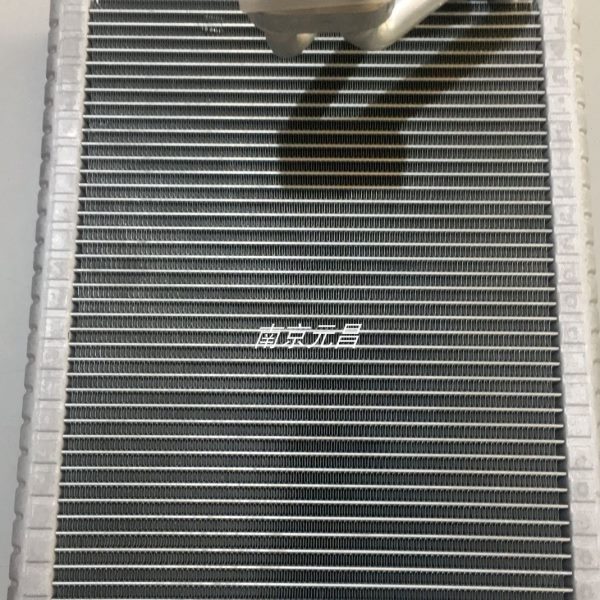 道奇酷威2.7 2.4排量 空调蒸发器芯 蒸发箱芯 蒸发箱配件  原装