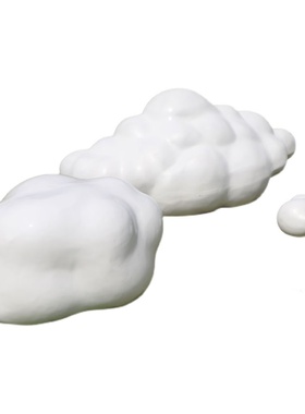 户外铁艺抽象人物雕塑玻璃钢不锈钢镂空云朵摆件广场公园草坪装饰