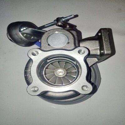 重汽MC07曼D0834发动机082V09100-7586威孚英特迈增压器50001039