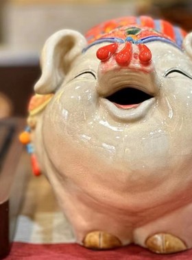 石湾公仔陶瓷生肖猪摆件客厅酒柜中式装饰创意艺术品萌宠动物小猪