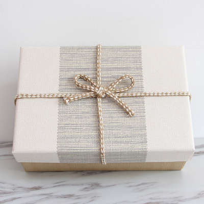 创意精美简约高档礼品盒子空盒小号生日包装围巾衣服礼物盒送男生