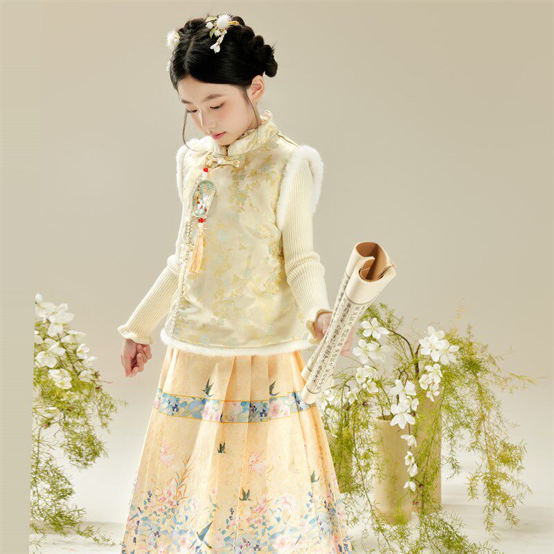 小虎帕蒂秋冬中大女童毛衣背心马面裙三件套国风汉服加毛条套装