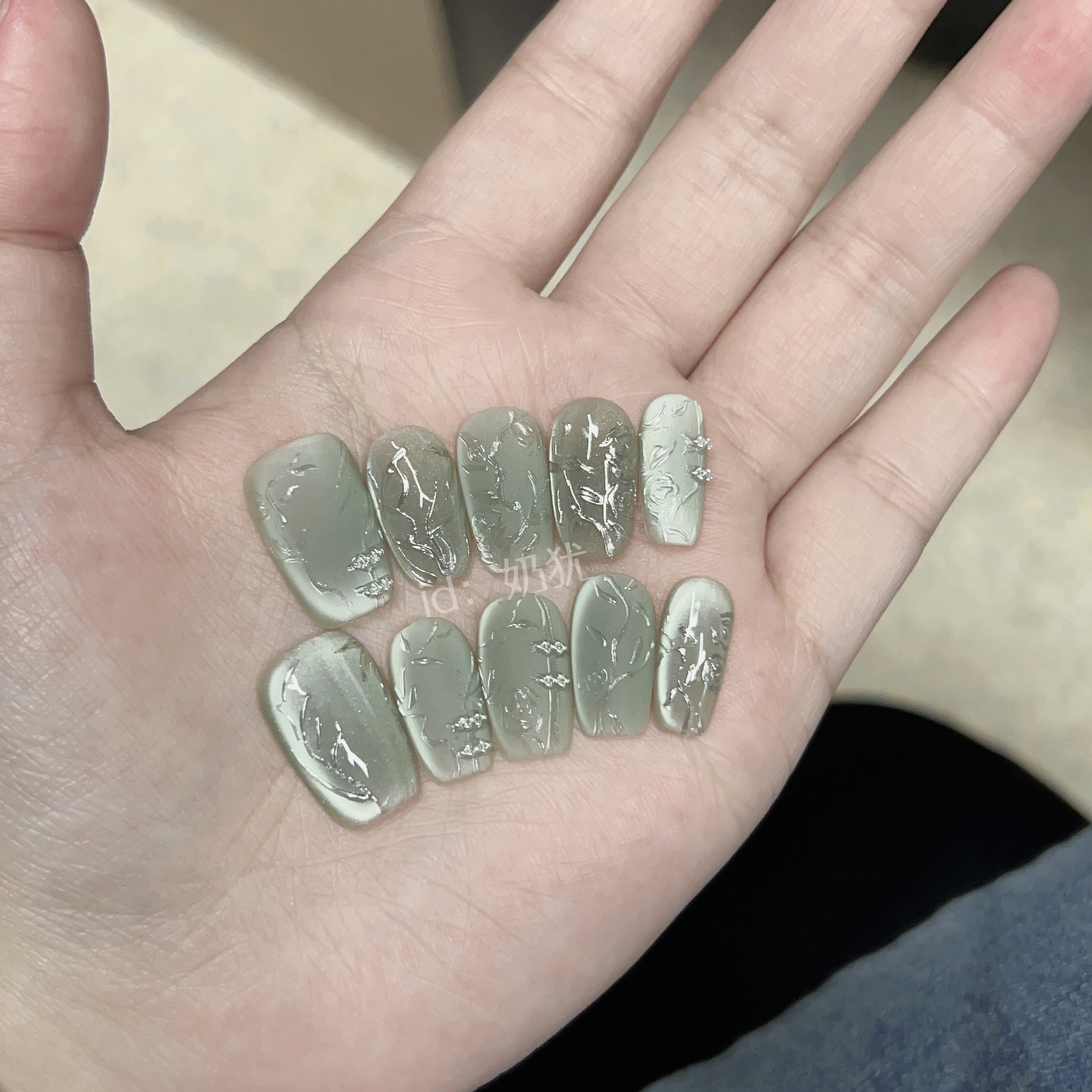 手工穿戴甲猫眼中式国风贴片