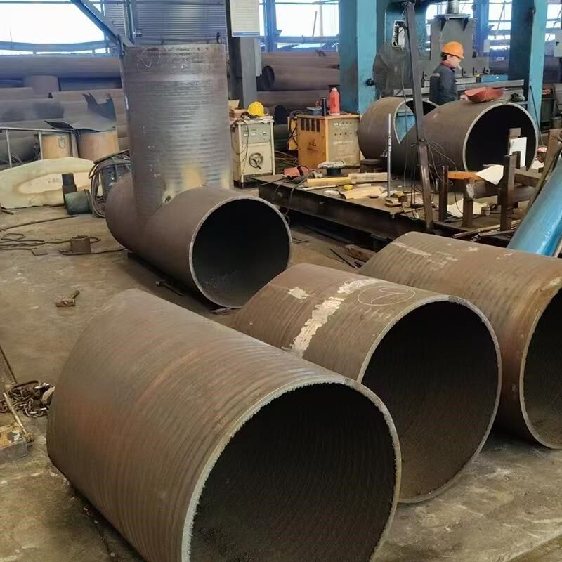 金属复合耐磨钢板+堆焊耐磨板+铬合金碳化铬衬板零切