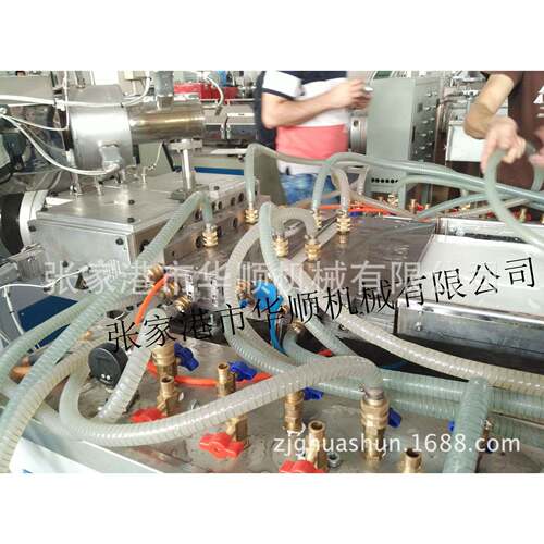 PVC护墙板型材生产线 火爆销售