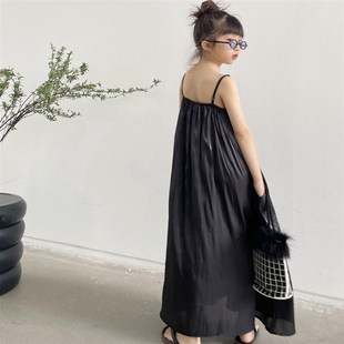 豆丁奇遇儿童黑色中长款亲子装无袖吊带裙贝壳扣白色连衣裙女童夏