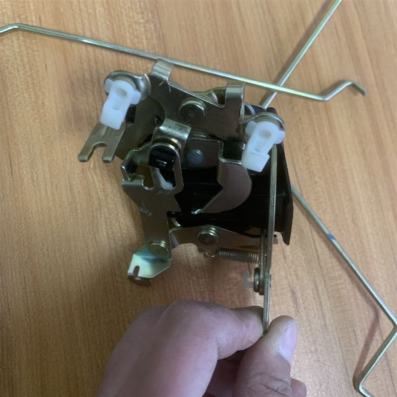 徐工吊车 锁块 南汽驾驶室 k k5D 原厂