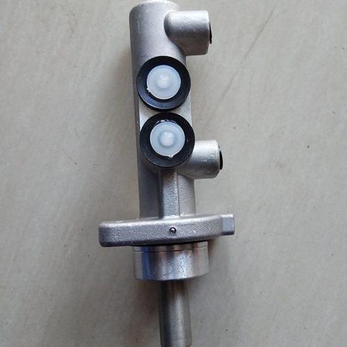 五菱荣光面包车1.2 荣光6407汽车刹车总泵制动主缸总成制动主缸泵