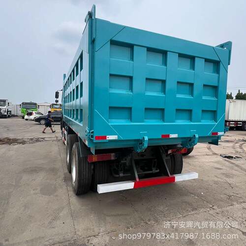 双桥常年出售渣土车厢货车 37马力码头运输车1 豪沃后八轮自148卸