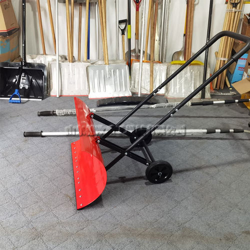 现货双把人工轮式除雪机 手推推雪铲 铲雪工具配件铲雪板厂家