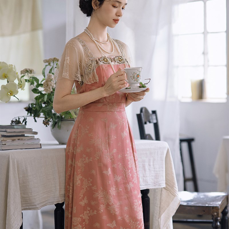 拾光裁缝 梦回唐顿 古典宫廷风蝴蝶袖修身高级轻奢晚礼服连衣裙