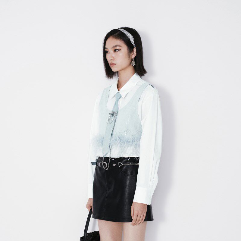 REVAN芮范新品设计师款浪漫女团风衬衫两件套RM70901031