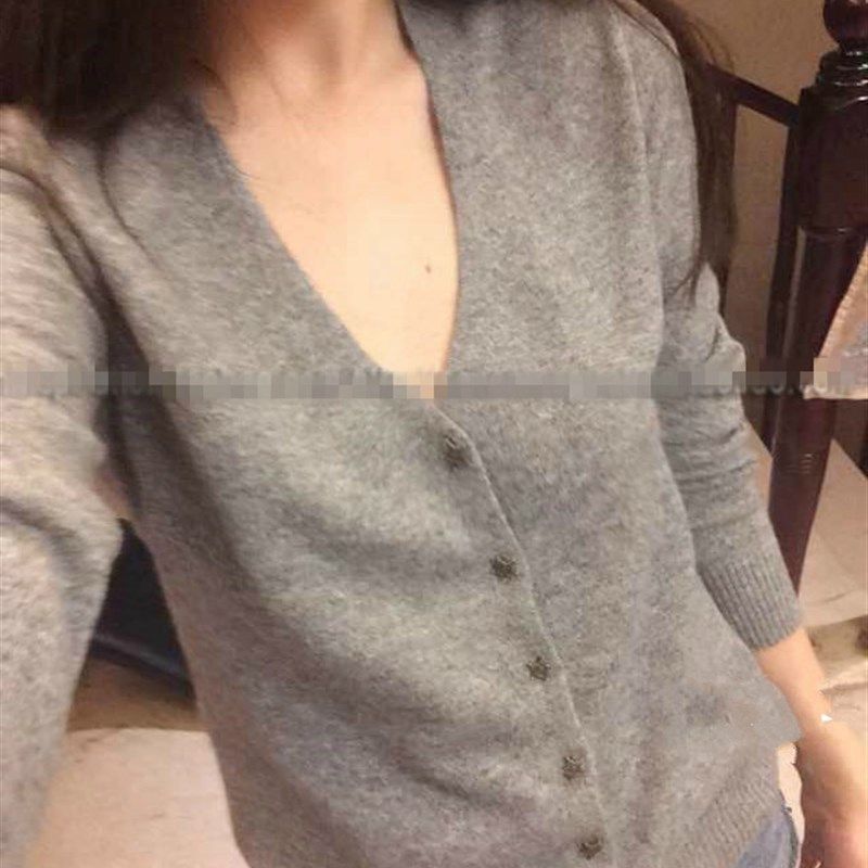 新款秋装小星星扣羊毛开衫女打底衫V领针织衫修身毛衣短款外套,女装/女士精品,毛针织衫,淘宝优惠券,粉丝福利购,淘宝优惠卷