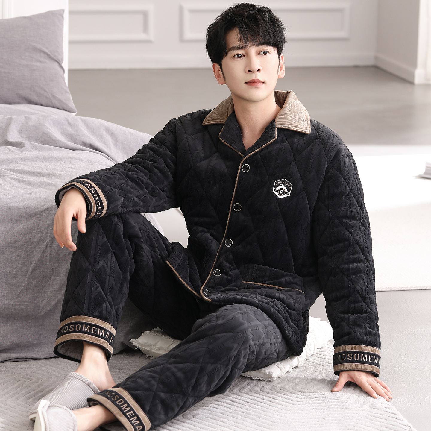 冬季男士珊瑚绒夹棉袄睡衣套装