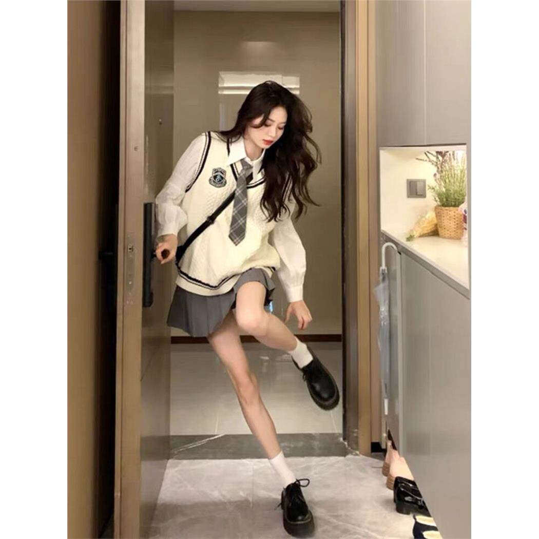 盐系穿搭高级感学院风jk