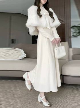 加绒加厚法式连衣裙女高级感秋冬新款气质富家千金斗篷针织套装裙