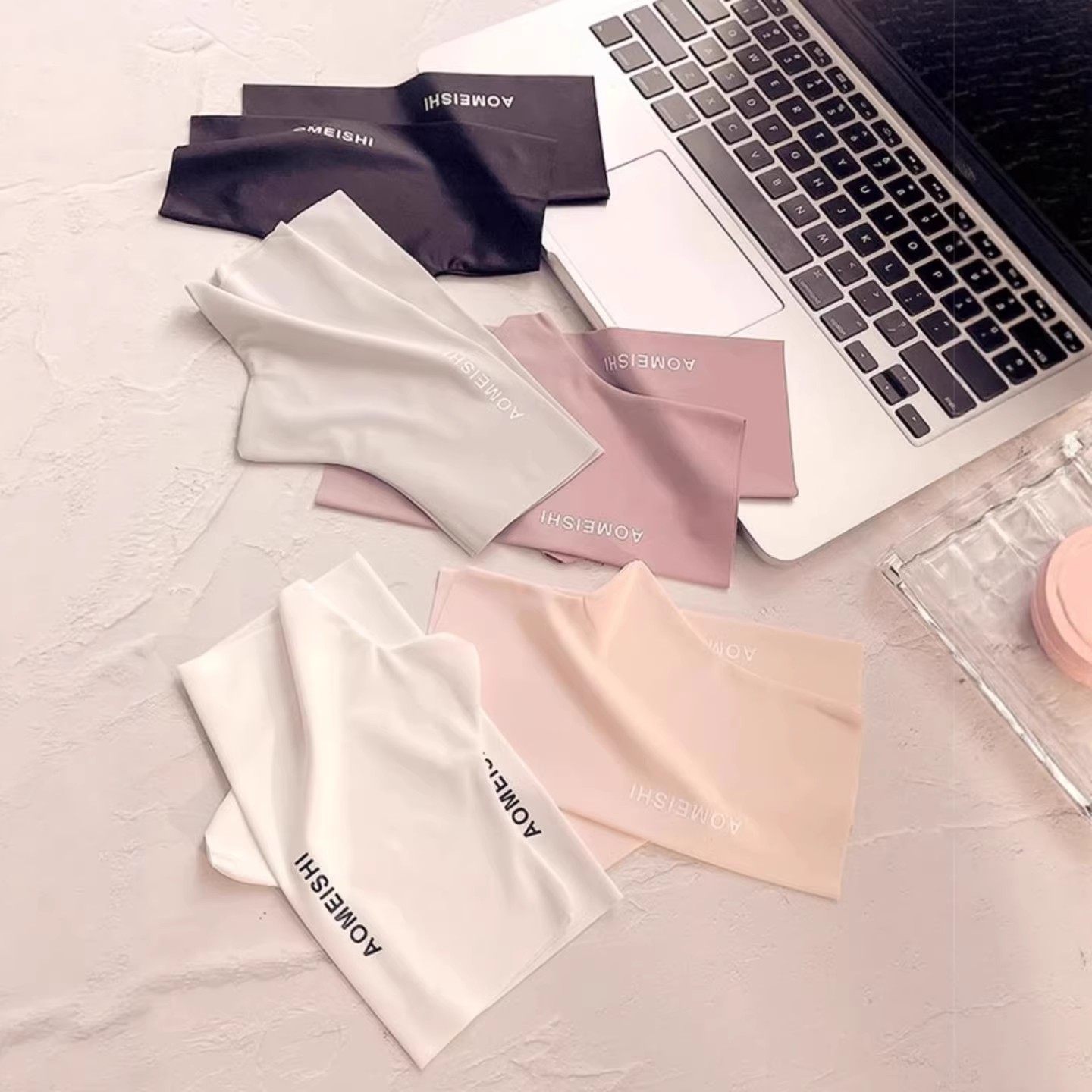 电脑游戏专用手套敲键盘鼠标防手汗冰丝半截无手指女款能玩手机的,服饰配件/皮带/帽子/围巾,手套,淘宝优惠券,粉丝福利购,淘宝优惠卷