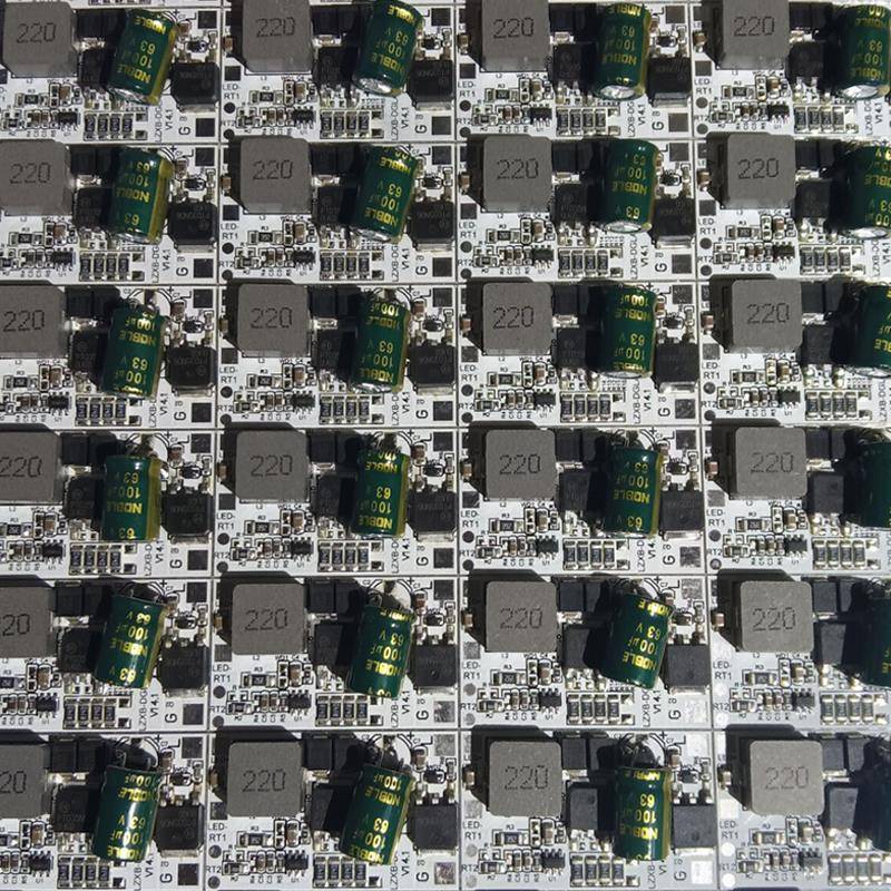 LED汽车大灯驱动板60-80W电路板输入12-48V输出9V 3570灯珠改装