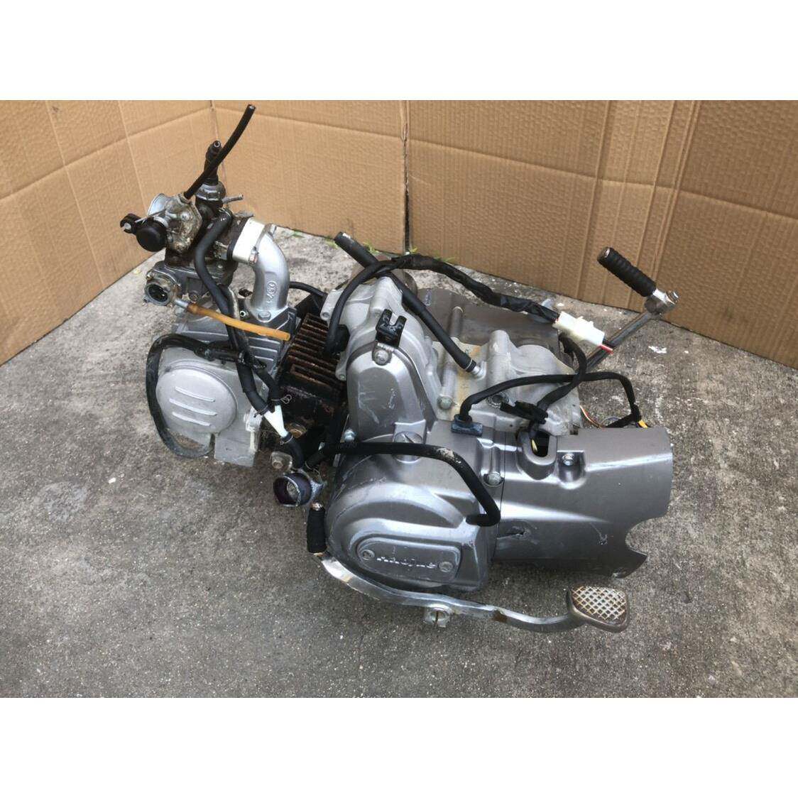 二手豪爵两轮弯梁摩托车110发动机头国三喜运国产通用摩托车