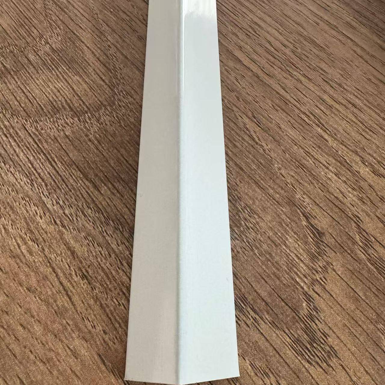 吊顶烤漆龙骨配件吊杆轻钢龙骨支持定制全套配件尺寸齐全