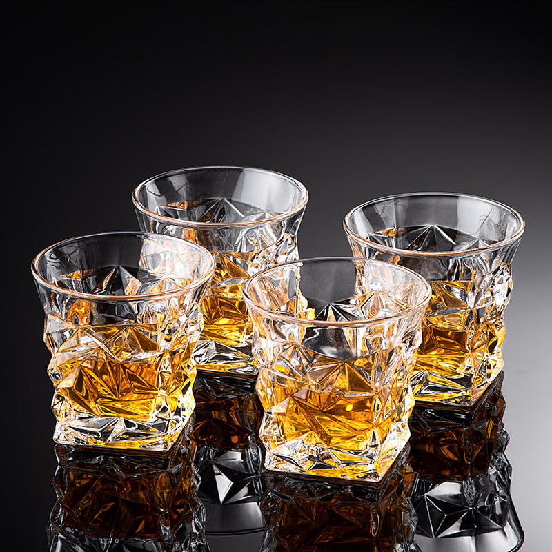 高颜值威士忌酒杯套装家用水晶玻璃啤酒杯白兰地洋酒杯子轻奢酒樽