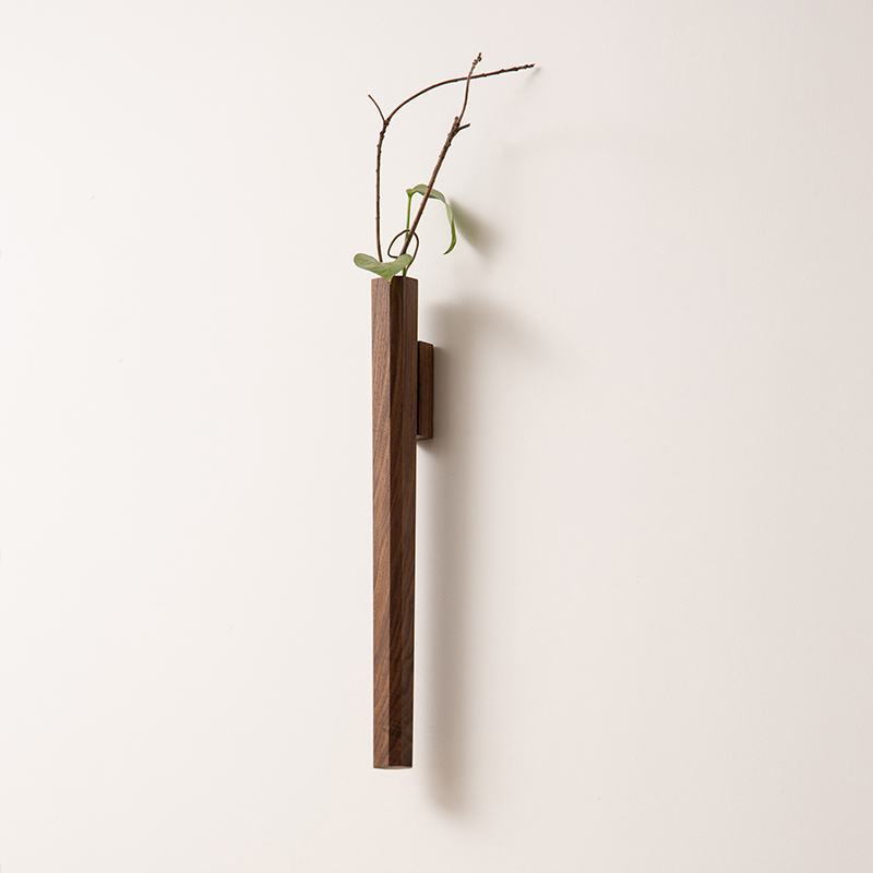 者纳里 实木花器创意极简茶室客厅壁饰免打孔花插干花瓶
