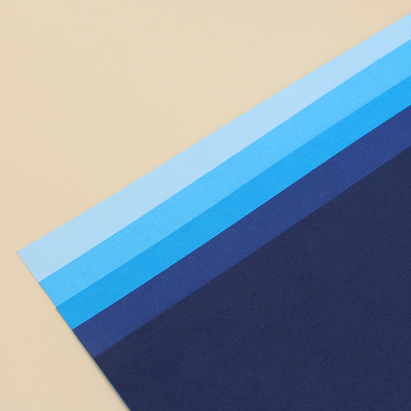 蓝色系厚卡纸 浅蓝 湖蓝 天蓝 深蓝 藏蓝 2   K 8K手工硬纸