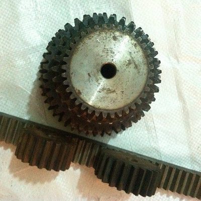 正齿轮直齿轮圆柱齿轮2.5模数60齿-120齿齿厚25MM45钢齿轮高频淬