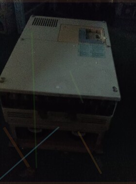 安川A1000变频器CIMR-AB4A0072ABA,37/