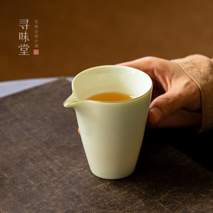 纯色茶海分茶器匀杯中式 宝石玉瓷金边公道杯 陶瓷家用功夫茶具