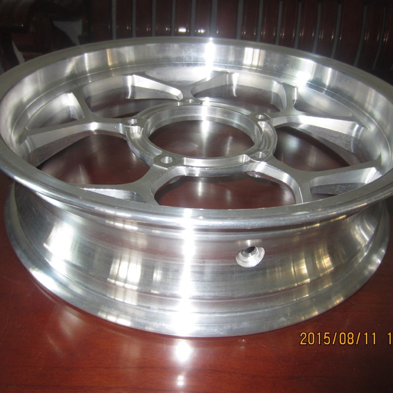 定制CNC加工精密铝合金摩托车汽车轮毂手板模型零件定制快速成型