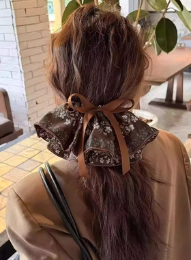 森系碎花蝴蝶结抓夹后脑勺半扎发