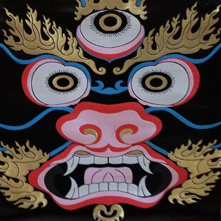 密宗佛堂装饰三眼护法供桌布织锦缎面料缝制上师供桌围帘