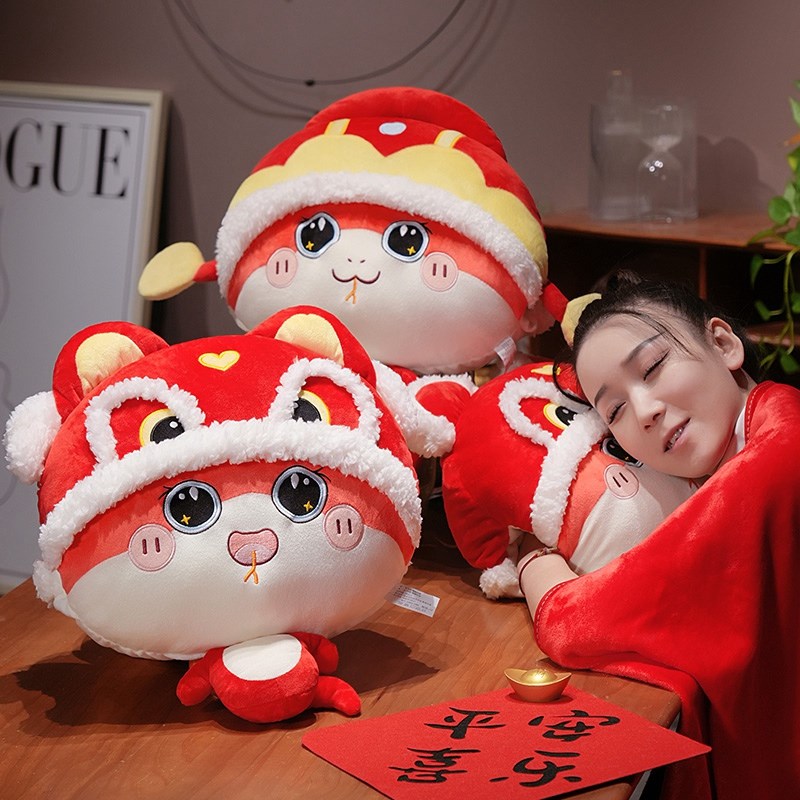 2025蛇年吉祥物抱枕被子两用午睡毯子二合一汽车沙发靠枕办公室