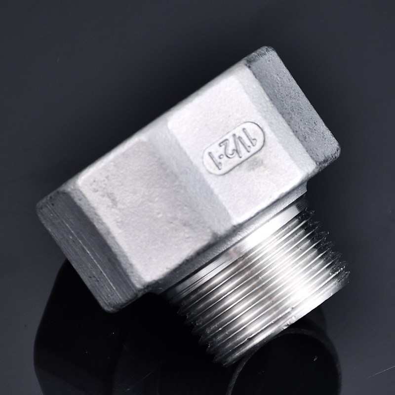 304不锈钢内外丝大小头异径管箍直接变径内牙转外牙螺纹4分转6分