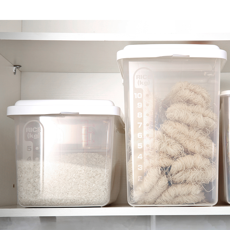 进口inomata塑料装米桶 面粉桶家用米缸10kg带盖带轮储米箱