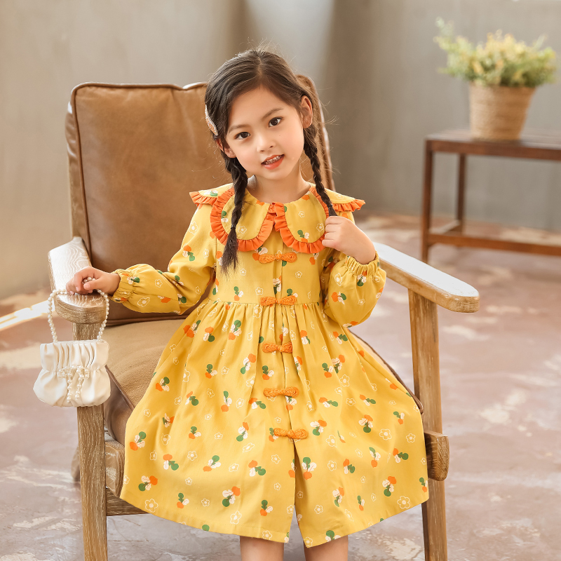 女童2022秋季新款长袖连衣裙公主裙中大童小众花瓣领纯棉连衣裙