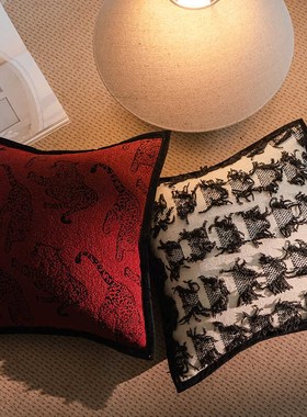 LING复古红色法式轻奢客厅沙发方形抱枕套名宿样板间靠垫床头靠枕