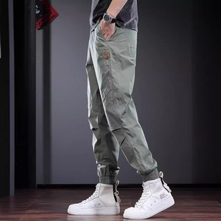 夏季薄款休闲裤男2024年新款绿色弹力透气工装裤英伦松紧腰束脚裤