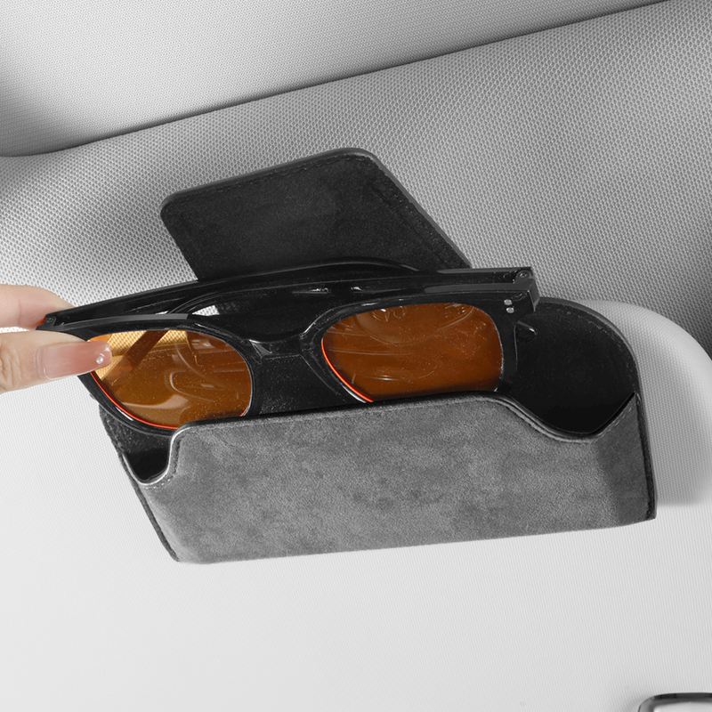 车载眼镜盒汽车专用收纳放太阳墨镜眼镜遮阳板支架车内车载专用夹