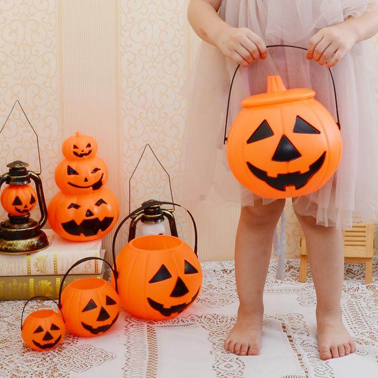 万圣节南瓜灯带盖南瓜桶 儿童手提糖果罐 幼儿园发光装饰用品道具