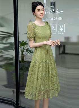 绿色蕾丝晚礼服女2024新款夏轻奢小众连衣裙平时可穿高级感主持人
