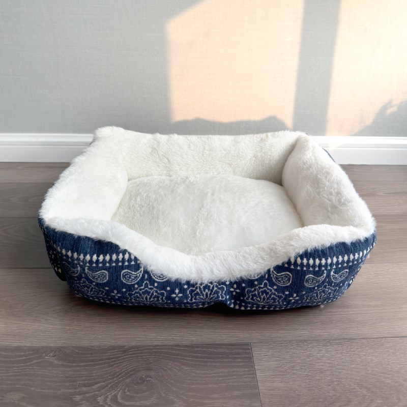 猫窝冬天保暖仿兔绒半封闭式猫睡窝超软不粘毛猫床宠物床安全感窝