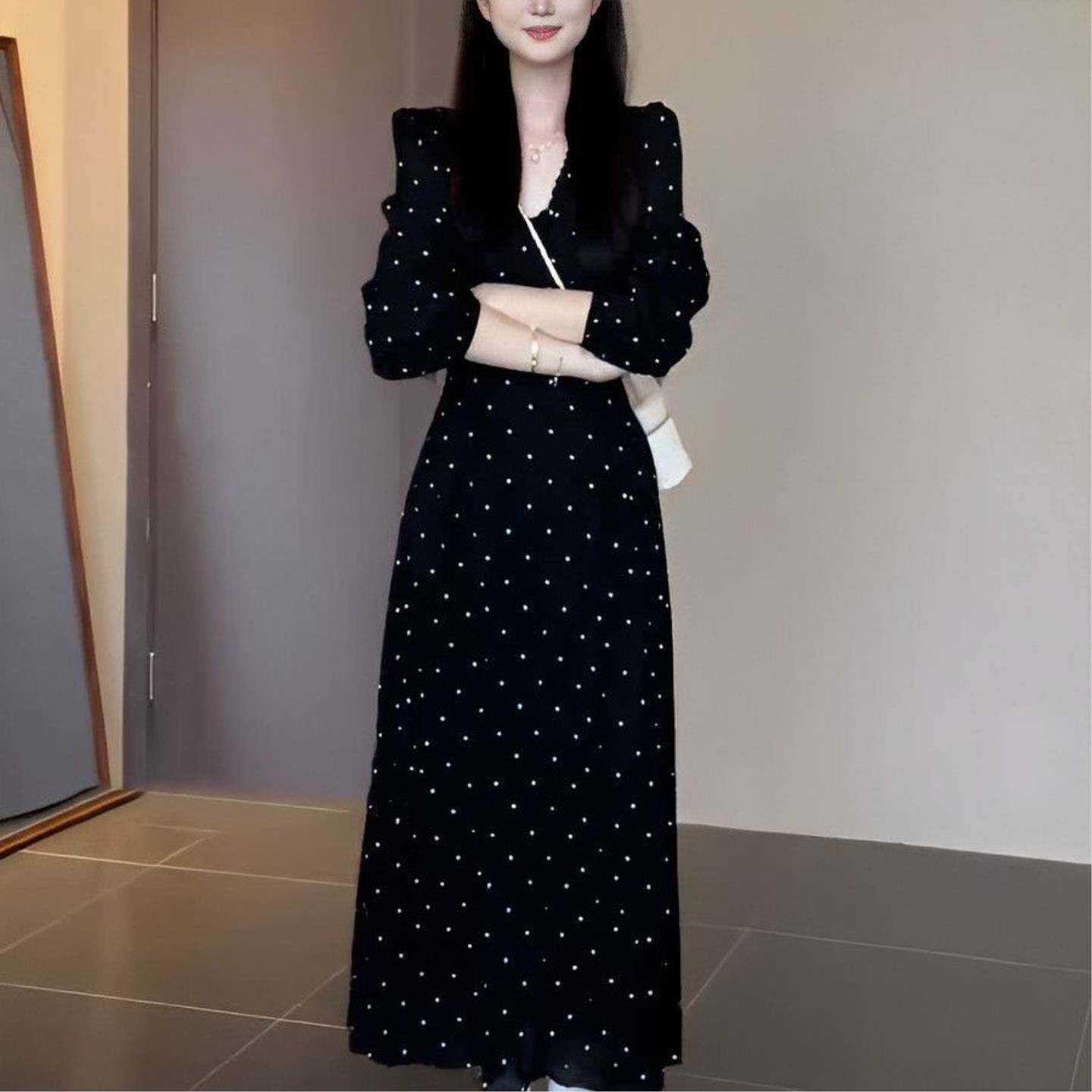 大码胖mm法式碎花长袖连衣裙春季绑带收腰气质长裙子显瘦遮肚微胖