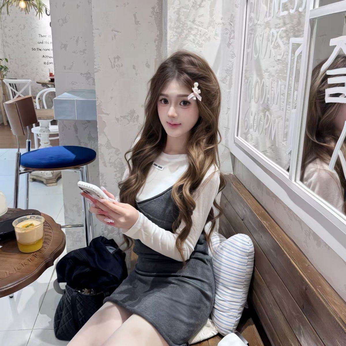 套装女2026初春新款韩系气质V领收腰吊带连衣裙修身打底长袖上衣